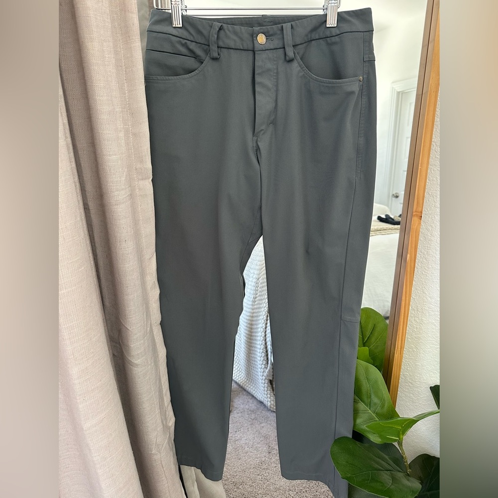 Lululemon Men’s ABC Classic Fit Pant